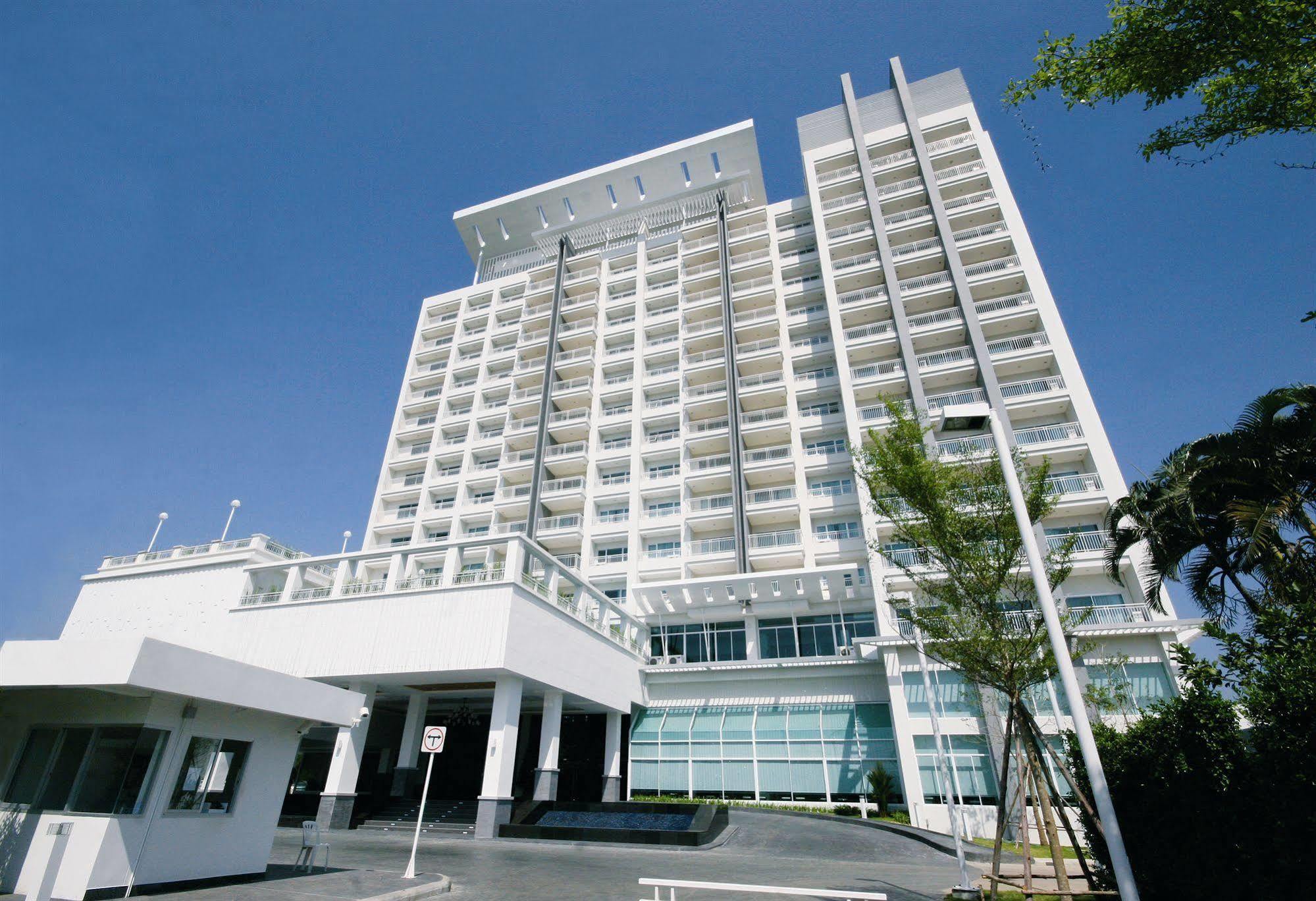 Kantary Hotel Kabinburi Exterior photo